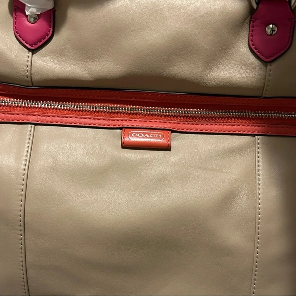 Coach | Daisy Spectator Leather Emma Tote ~ Silver Sand Multicolor NWT